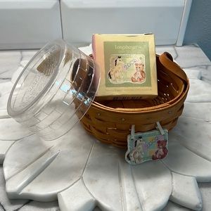 Longaberger 2002 Saffron Basket